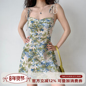 收腰a字海边短裙 复古肩部绑带印花吊带裙女夏修身 Girl 法式