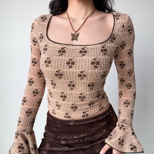 复古喇叭袖 自制美式 钩花长袖 T恤女秋季 方领上衣 修身 Girl