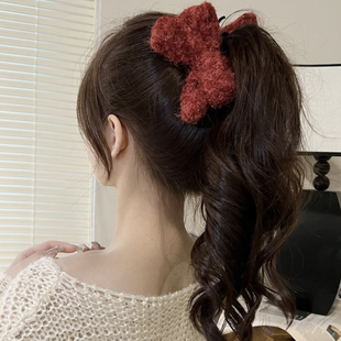甜美可爱毛绒蝴蝶结丸子头抓夹女新款秋冬横夹防塌高马尾夹半扎发