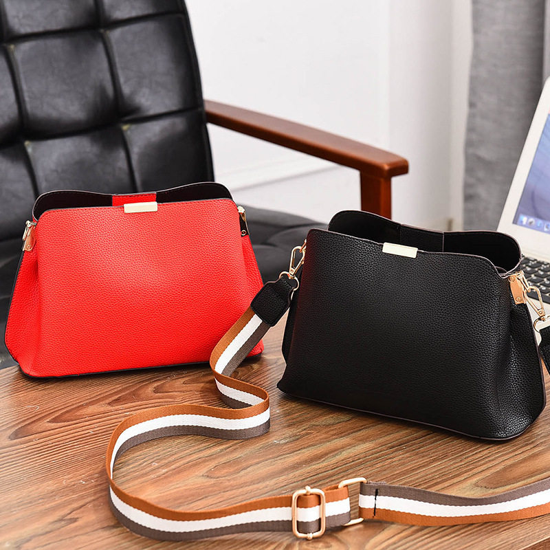 Package one casual item bags Handbag Europe and America Style 2019 summer new pattern fashion Women's singles Shoulder bag Outdoor packagein the Sports bag/Outdoor package/Fitting , Shoulder Bag  category - from Buy2taobao.com to provide professional Taobao agent buy service