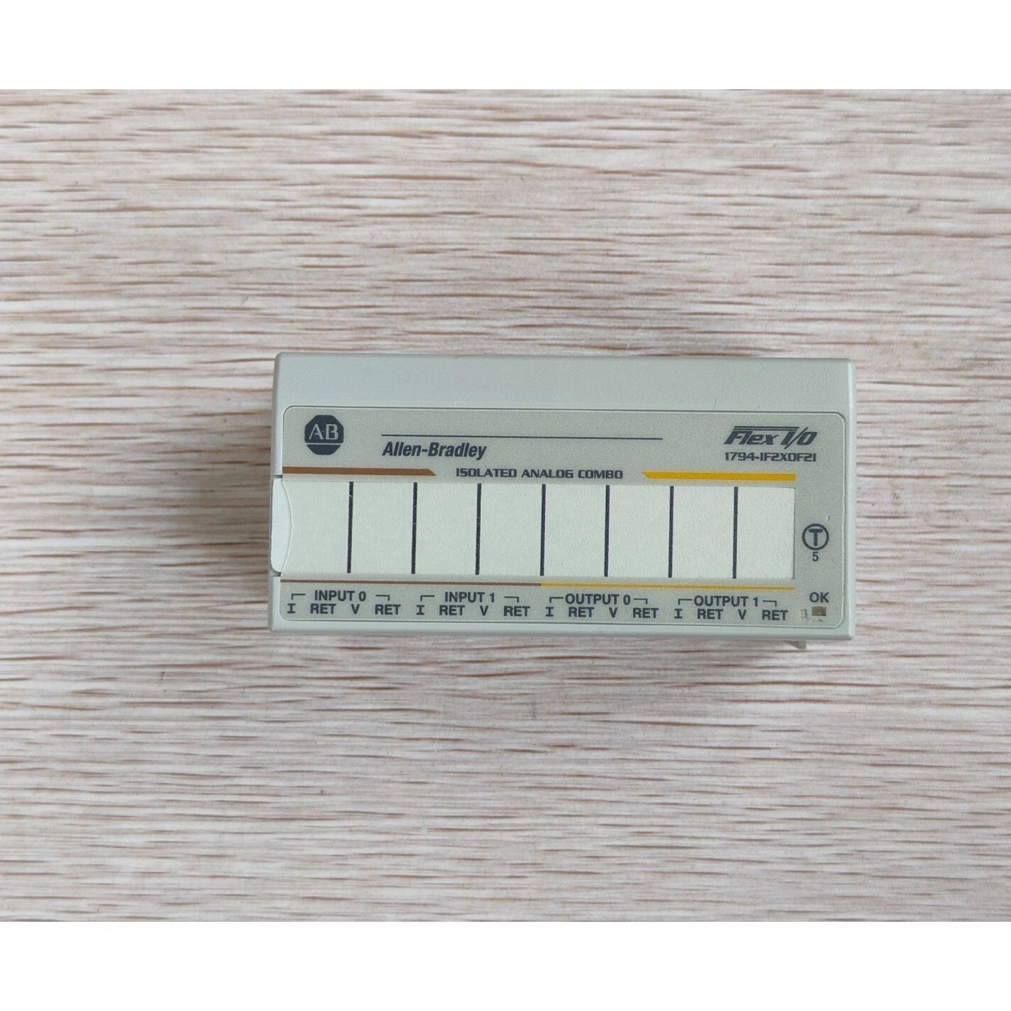 Allen-Bradley  1794-IF2XOF2I议价产品