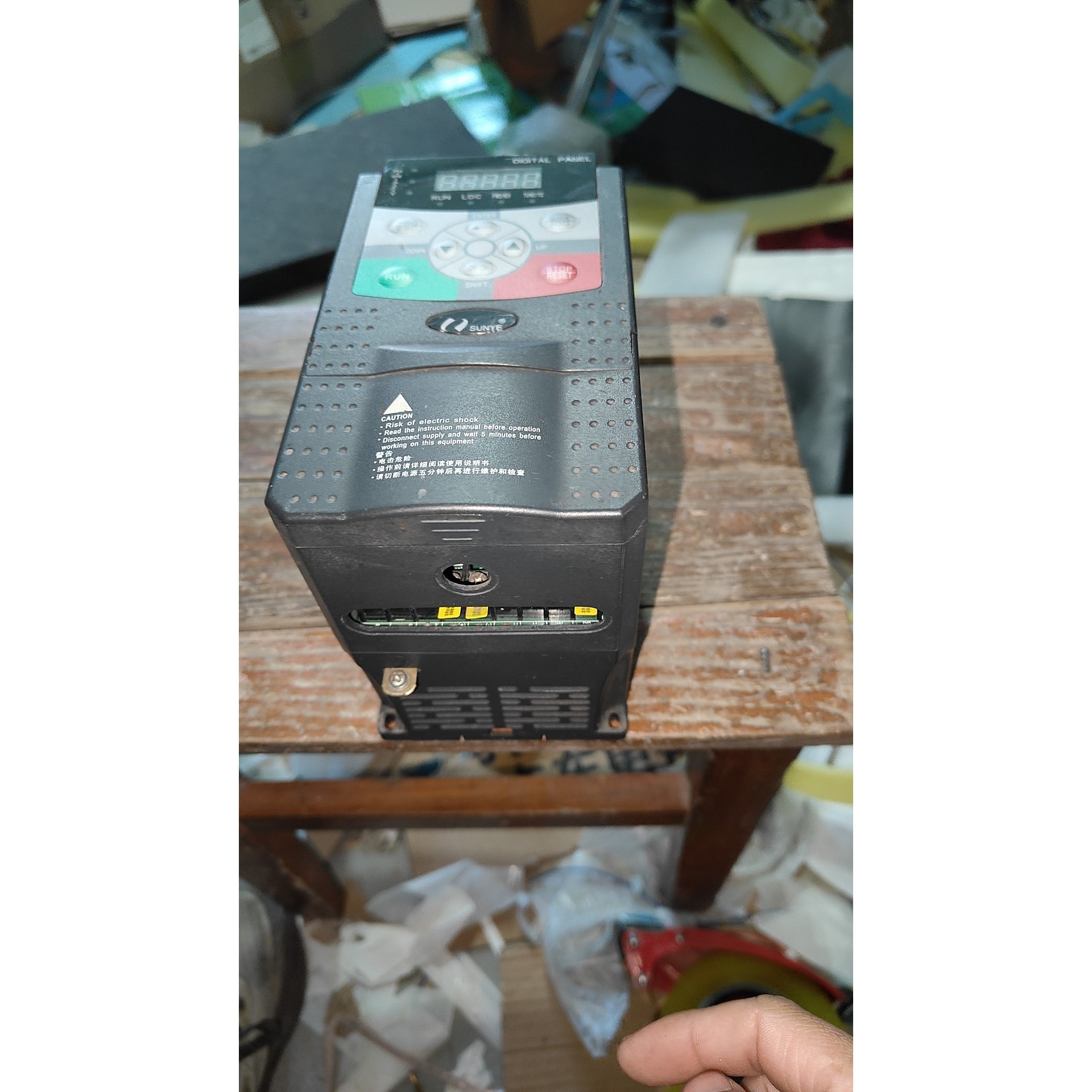 SUNYE变频器 CM513-A4T1R5GB议价产品