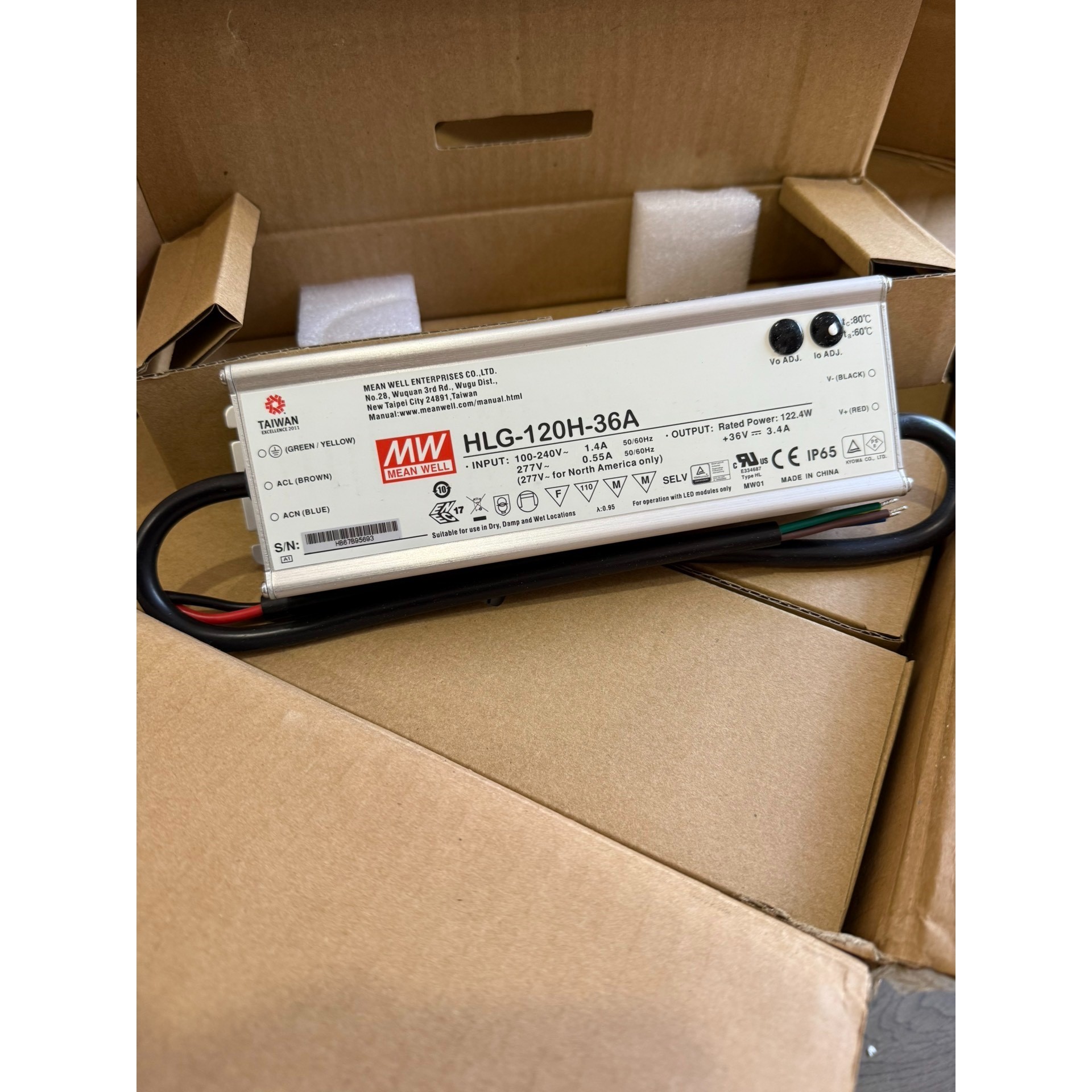 台湾明纬HLG-120H-36A防水驱动电源120W 36V议价产品