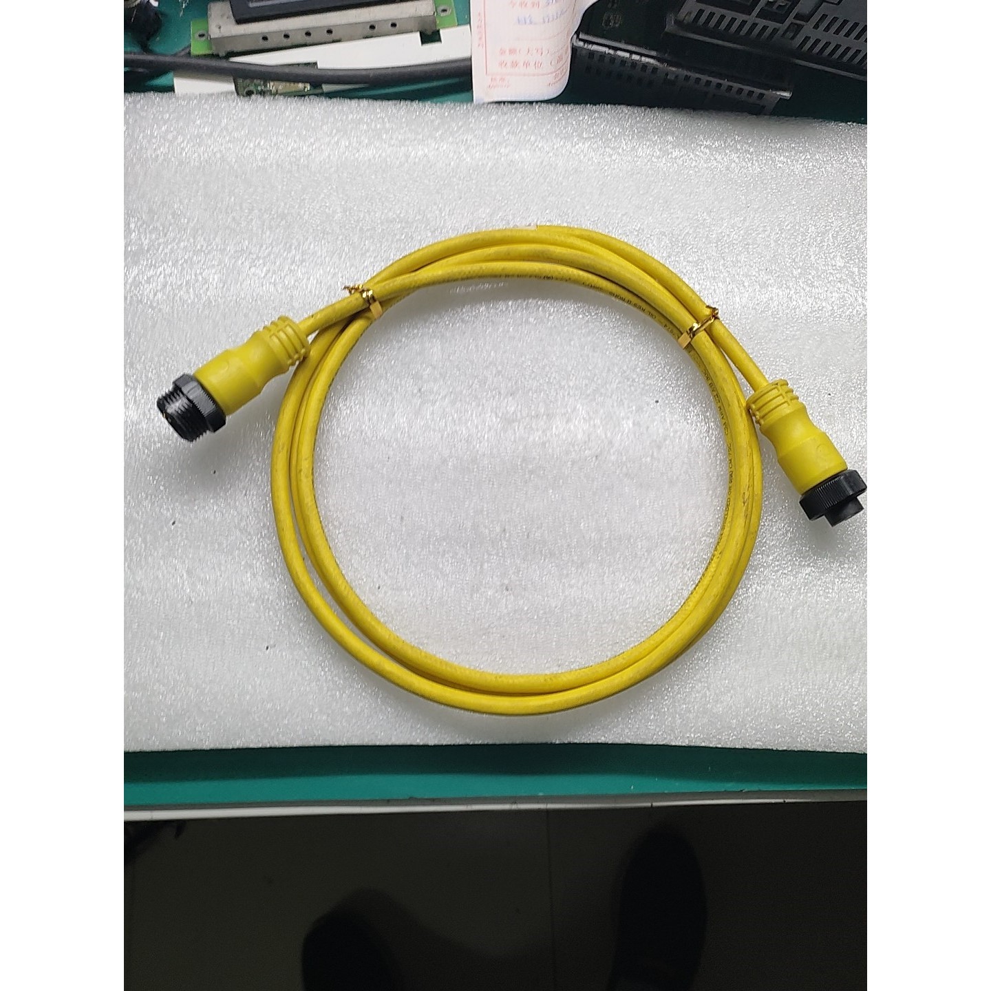 AB工业级连接线,型号1485R-P2N5-M5,黄色线身,议价产品