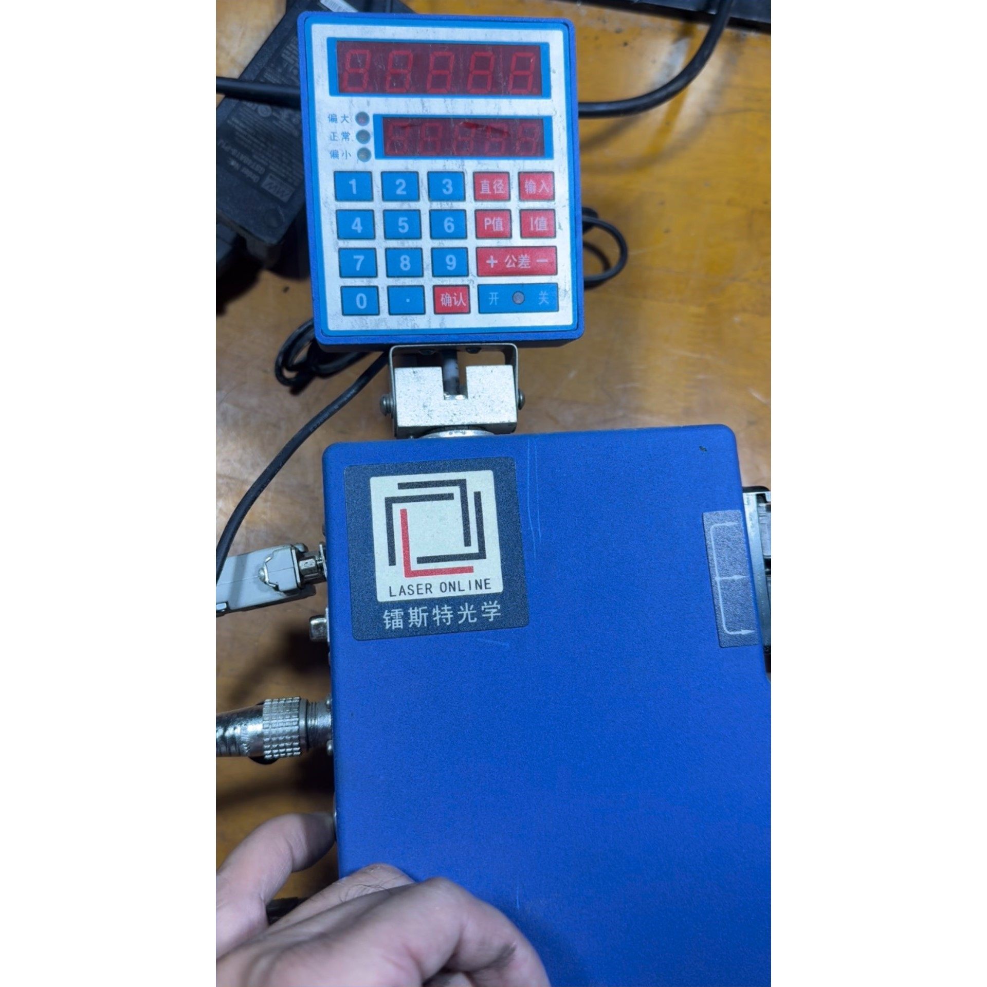 镭斯特激光测径仪LST-25/JIB 设备货 能要的联系议价产品