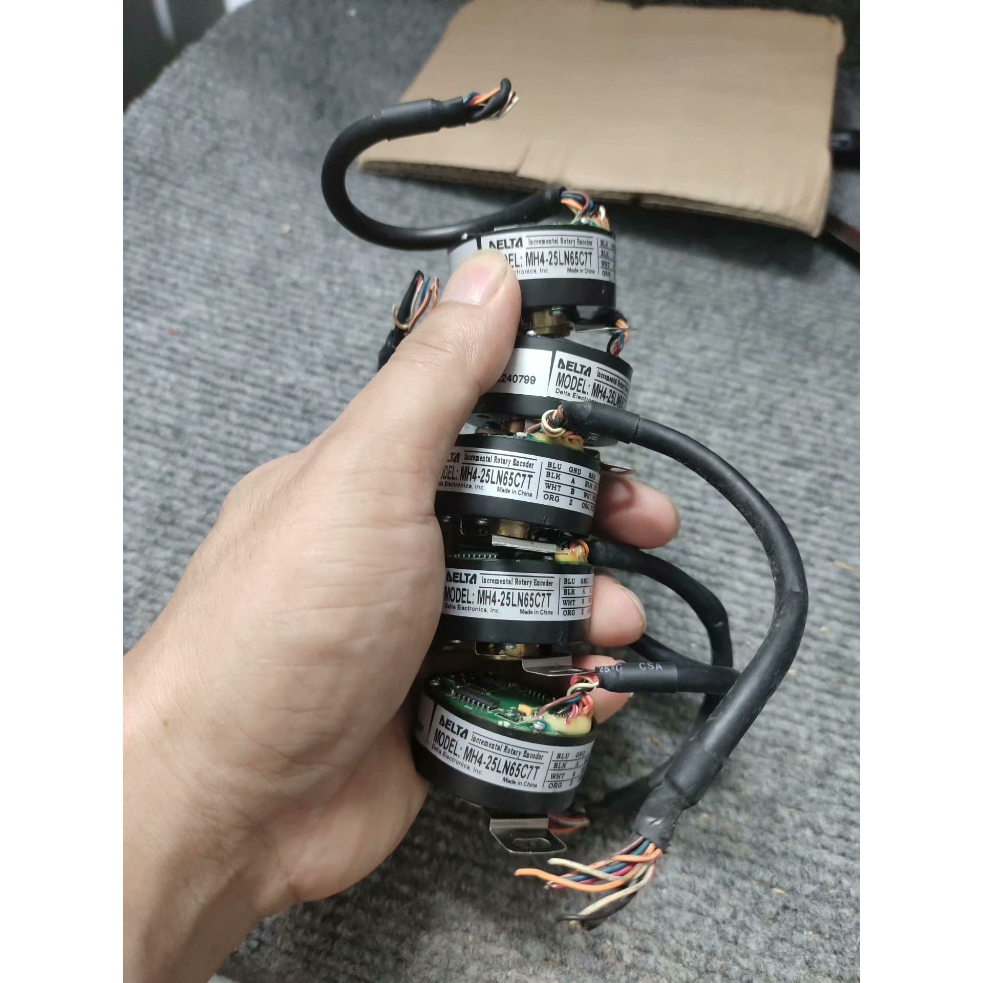 NH4-25LN65C7T,台达AB-2Kw伺服电机编码器,议价产品