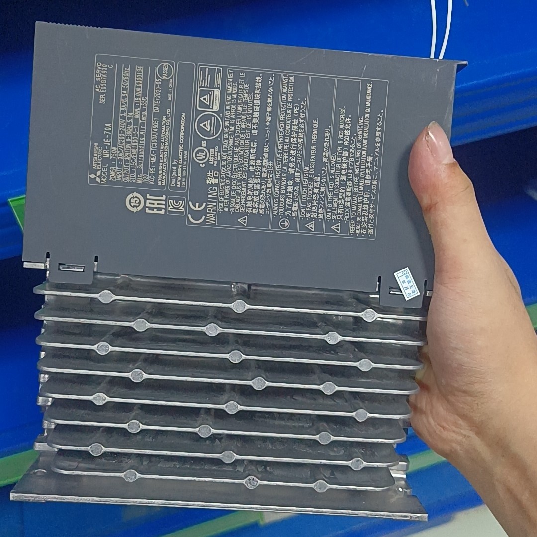 伺服驱动器MR-JE-70A,HG-KN73J-S100议价产品