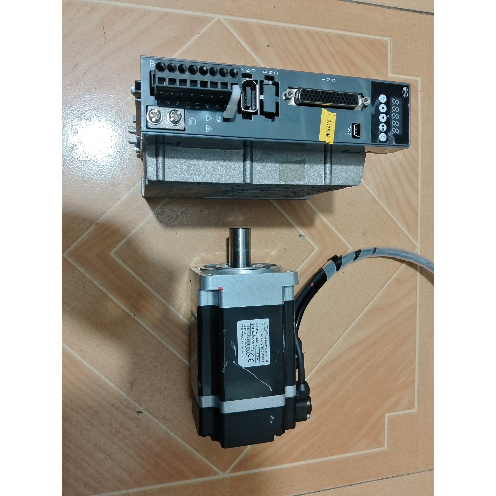 750w伺尔沃伺服电机EAS-R1-PA5R5-B00,电机议价产品