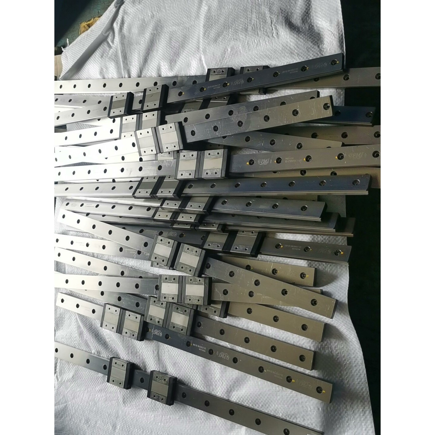 PMI  MSD12 导轨滑块 导轨宽度24,组合高度14m议价产品