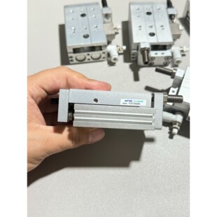 滑台气缸HLS12X20S,原装,成色如图,实物拍议价产品