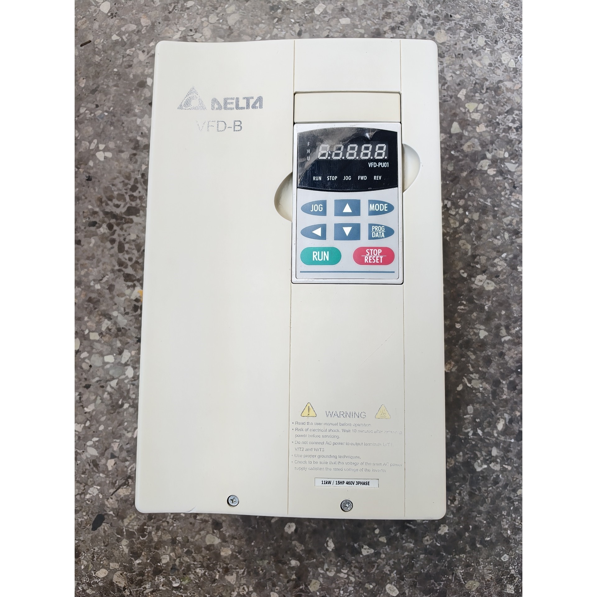 台达变频器11KW VFD110B43A 原装,已上电测议价产品