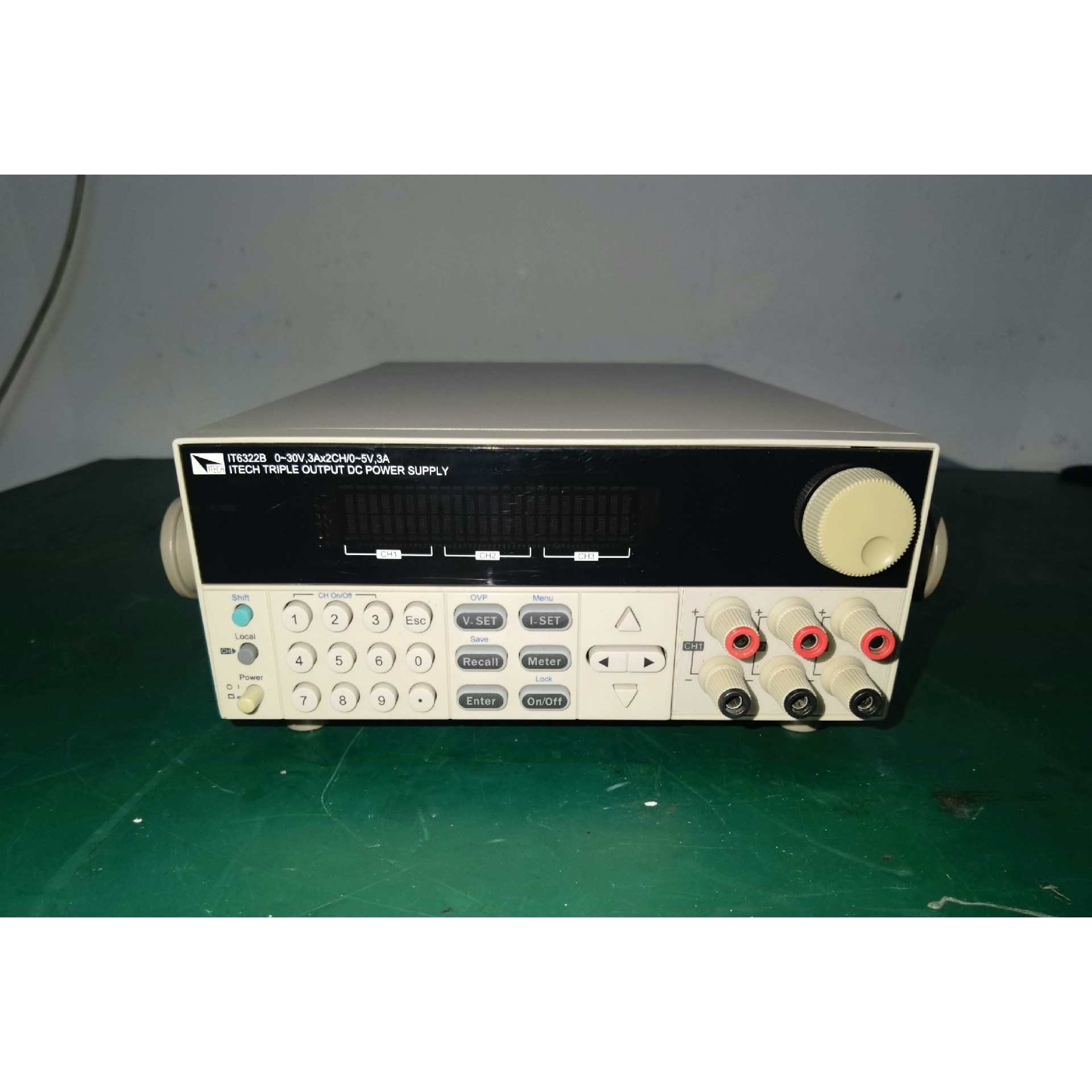 艾德克斯IT6322B直流稳压电源 高精度电源议价产品