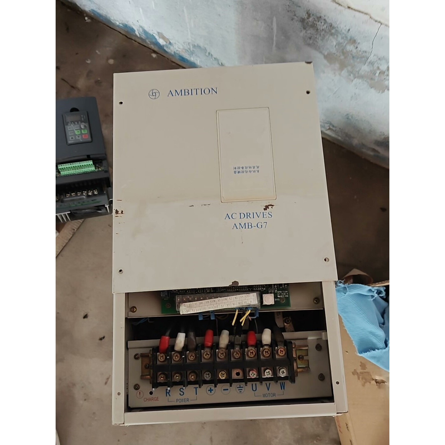 安邦信AMB-G7-030T3 30KW重载变频器 三相38议价产品