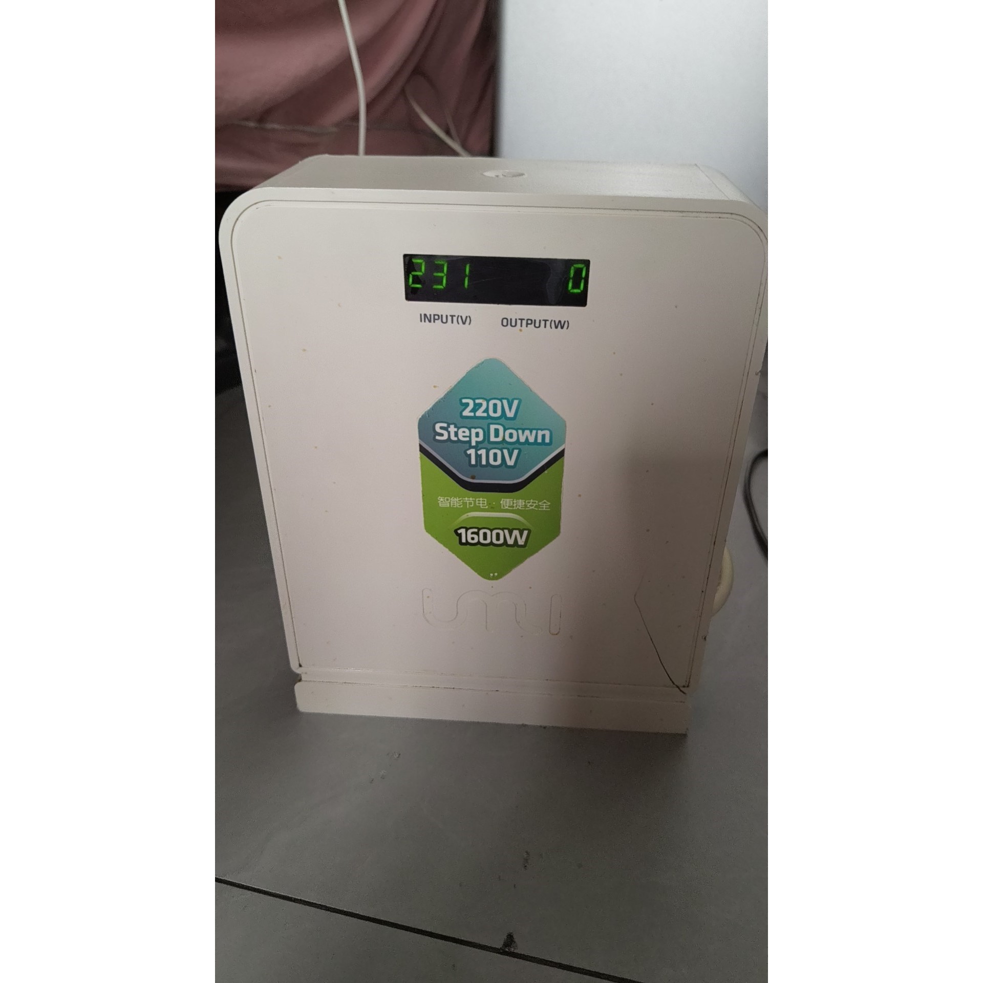 UMI VC-1600W电压转换器,220V转110V,16议价产品