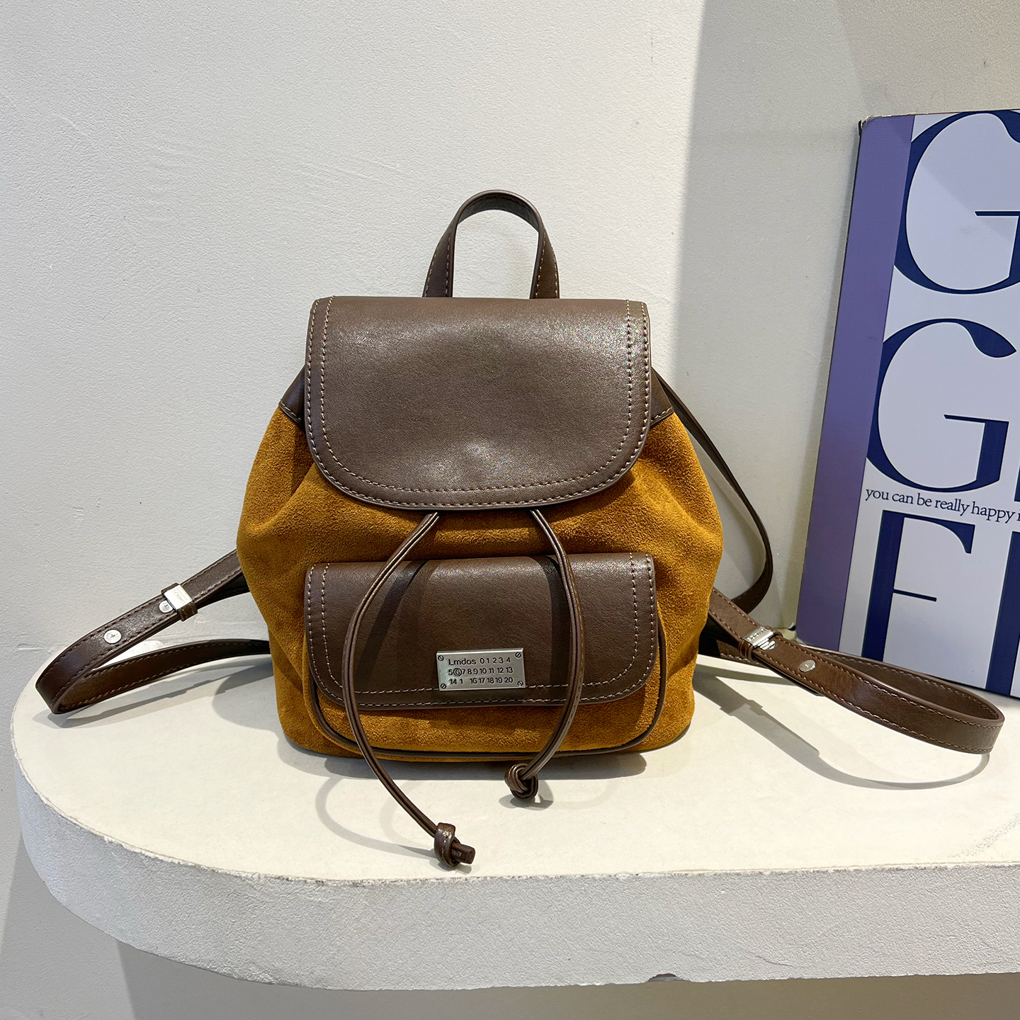 莱曼多斯麂皮绒拼接撞色双肩包洋气小背包女包2025新款百搭小书包