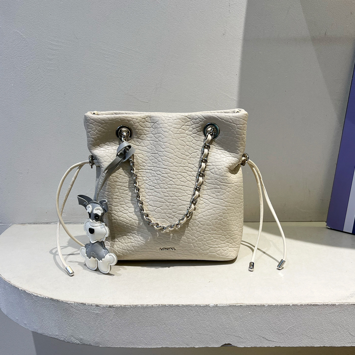 劳拉时黛荔枝纹链条抽绳福袋包软皮水桶斜挎包女包2026新款手提包,箱包皮具/热销女包/男包,通用款女包,淘宝优惠券,粉丝福利购,淘宝优惠卷