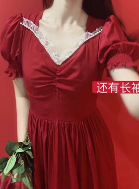 清仓复古蕾丝v领收腰连衣裙