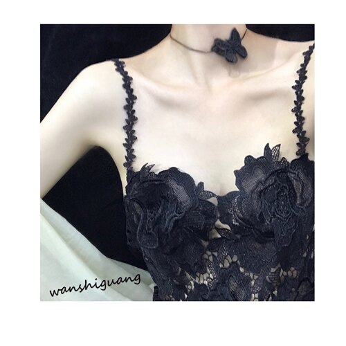 时光黑色浮雕玫瑰花朵