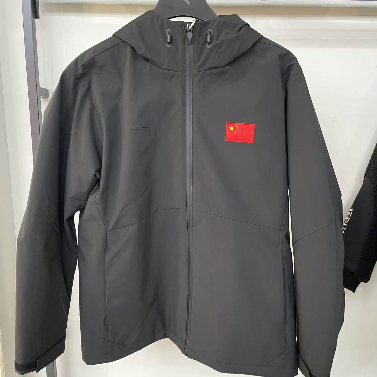 安踏羽绒夹克两件套刺绣国旗款可拆卸内胆羽绒服152547630,运动服/休闲服装,运动茄克/外套,淘宝优惠券,粉丝福利购,淘宝优惠卷