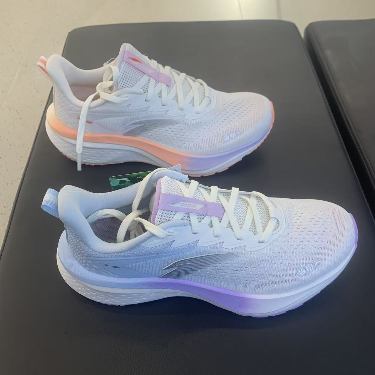 安踏2025夏马赫5SE体测女跑鞋