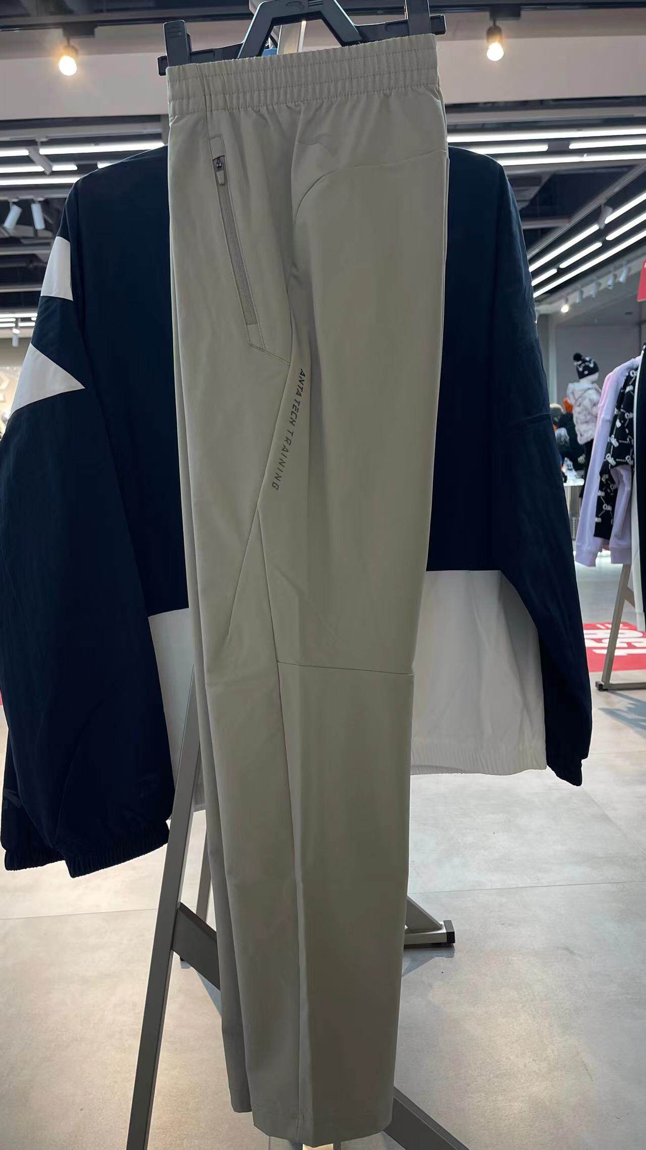 安踏2024春款男梭织运动长裤男综训散口工装裤速干透气152417502s