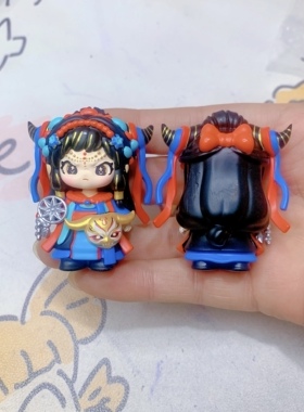 散货二创PU大祭司Dora大表姐拽姐公仔配件