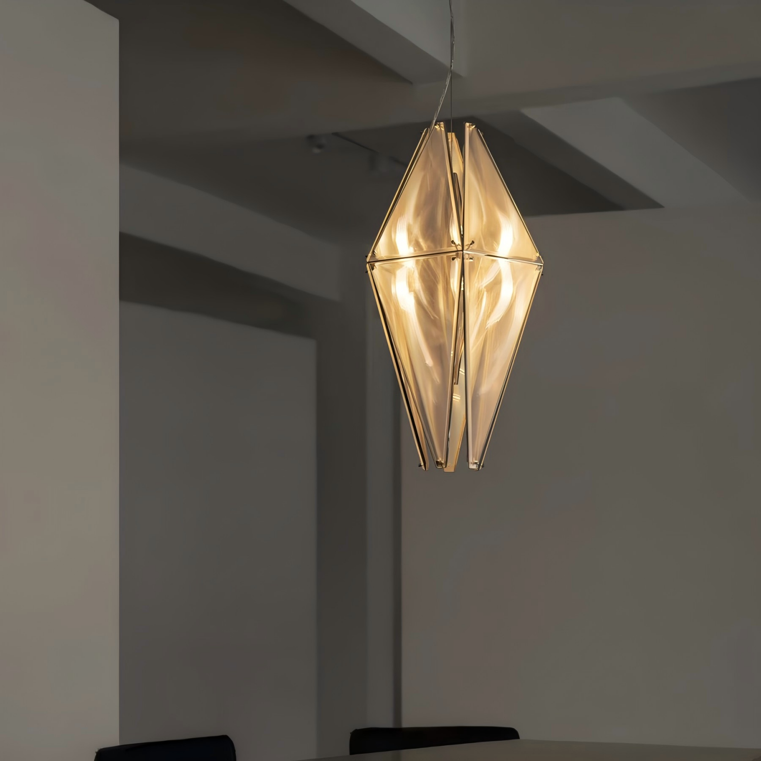 后现代轻奢简约设计师工业风吊灯