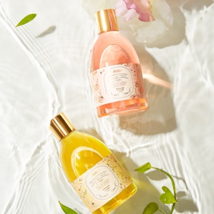 包邮 拍2 SSU沐浴油香氛清洁滋润卸身体防晒310ml 好闻 送沐浴球