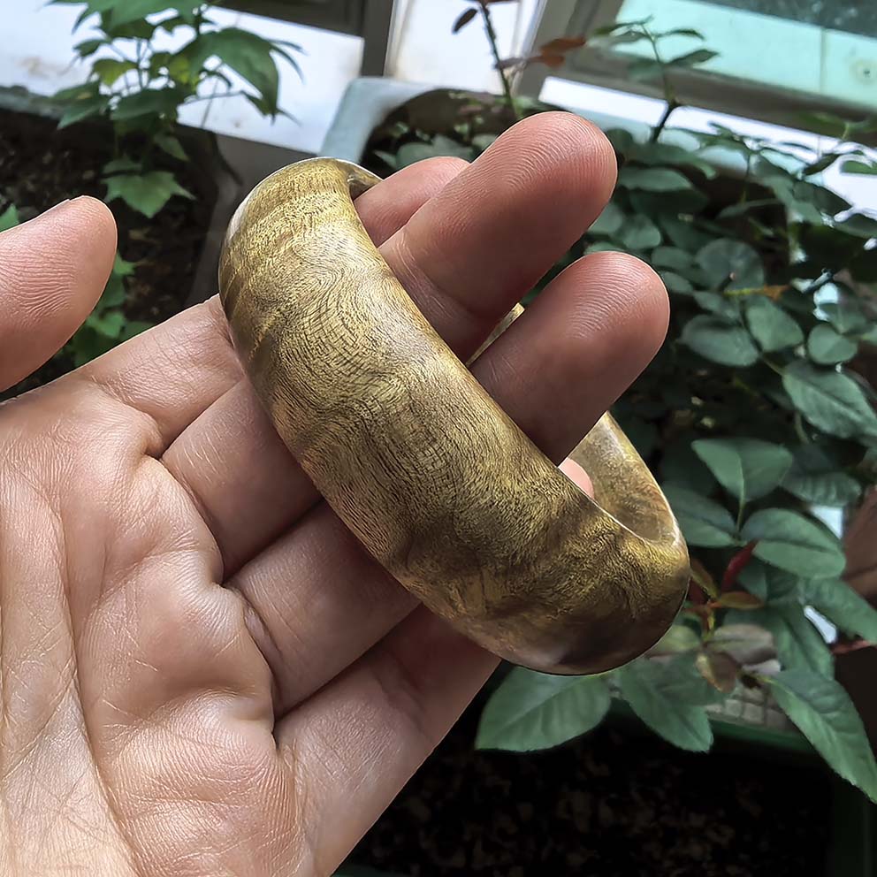 金丝楠木手镯  木手镯 内径5.8 边宽2 边厚1厘米