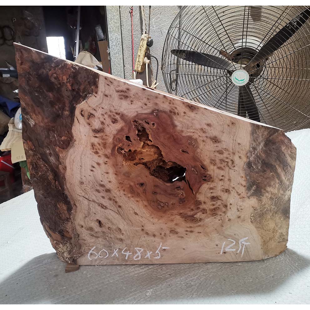 千年老红香樟陈化老料原木切片底座珠子料雕刻料挂件摆件香熏