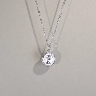 Cute 小众精致锁骨链配饰礼物 luck古着女生项链欧美女吊坠时尚