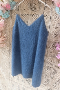 正蓝色性感V领吊带短连衣裙超显身材高端吊带裙兔毛 2020新品