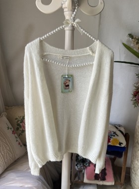 004004白色披肩毛衣开衫外套女秋冬新款宽松慵懒风软糯马海毛开衫