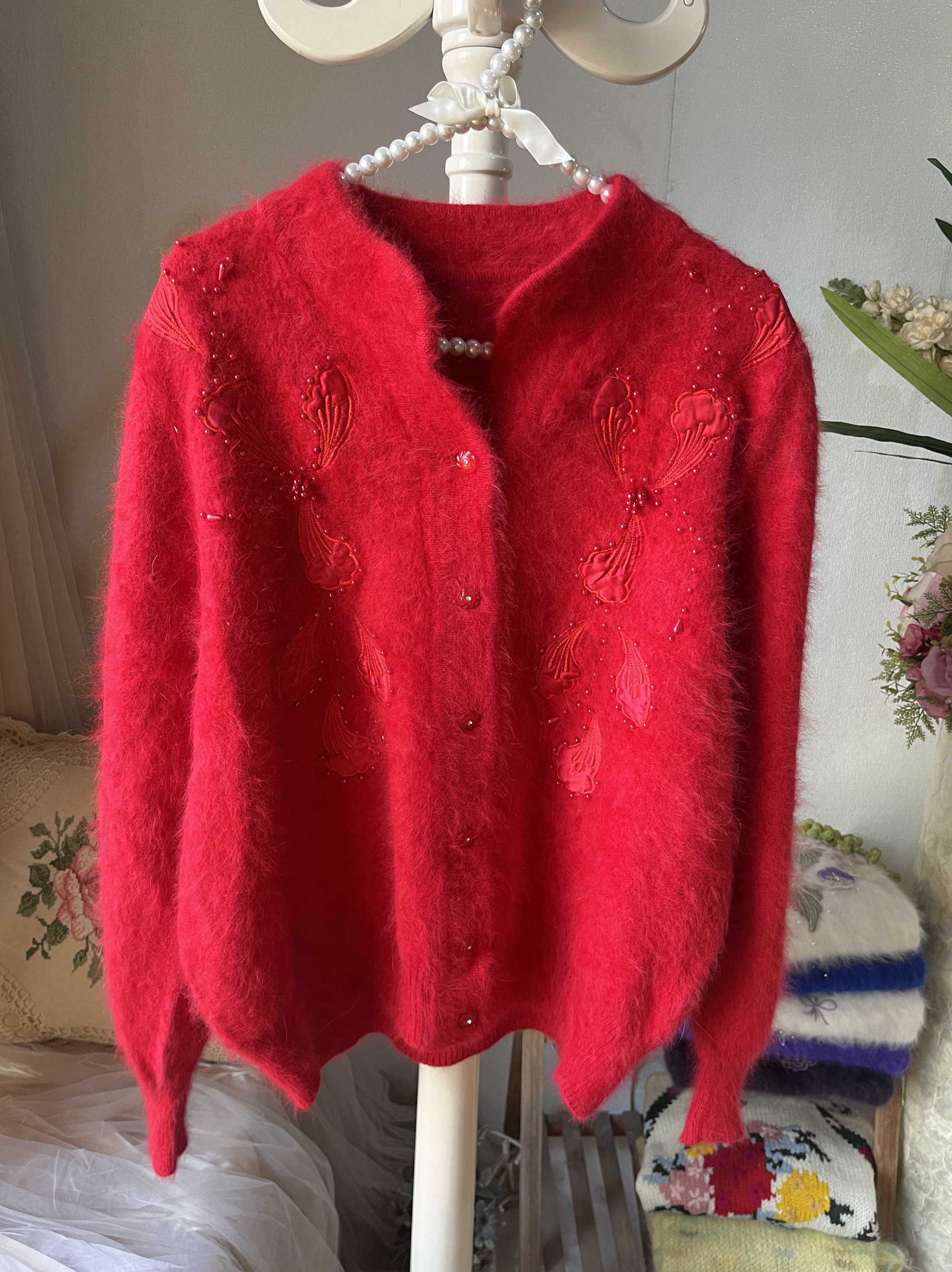 卢昱晓同款复古兔绒貂绒大红色立领钉珠刺绣开衫外套毛衣不退不换