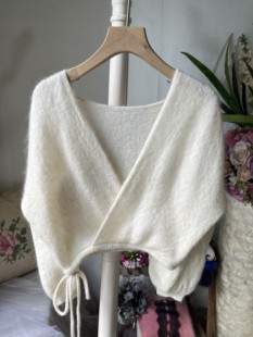 复古系带毛衣外套超短款小女人纯白色小套头马海毛温柔百搭上衣