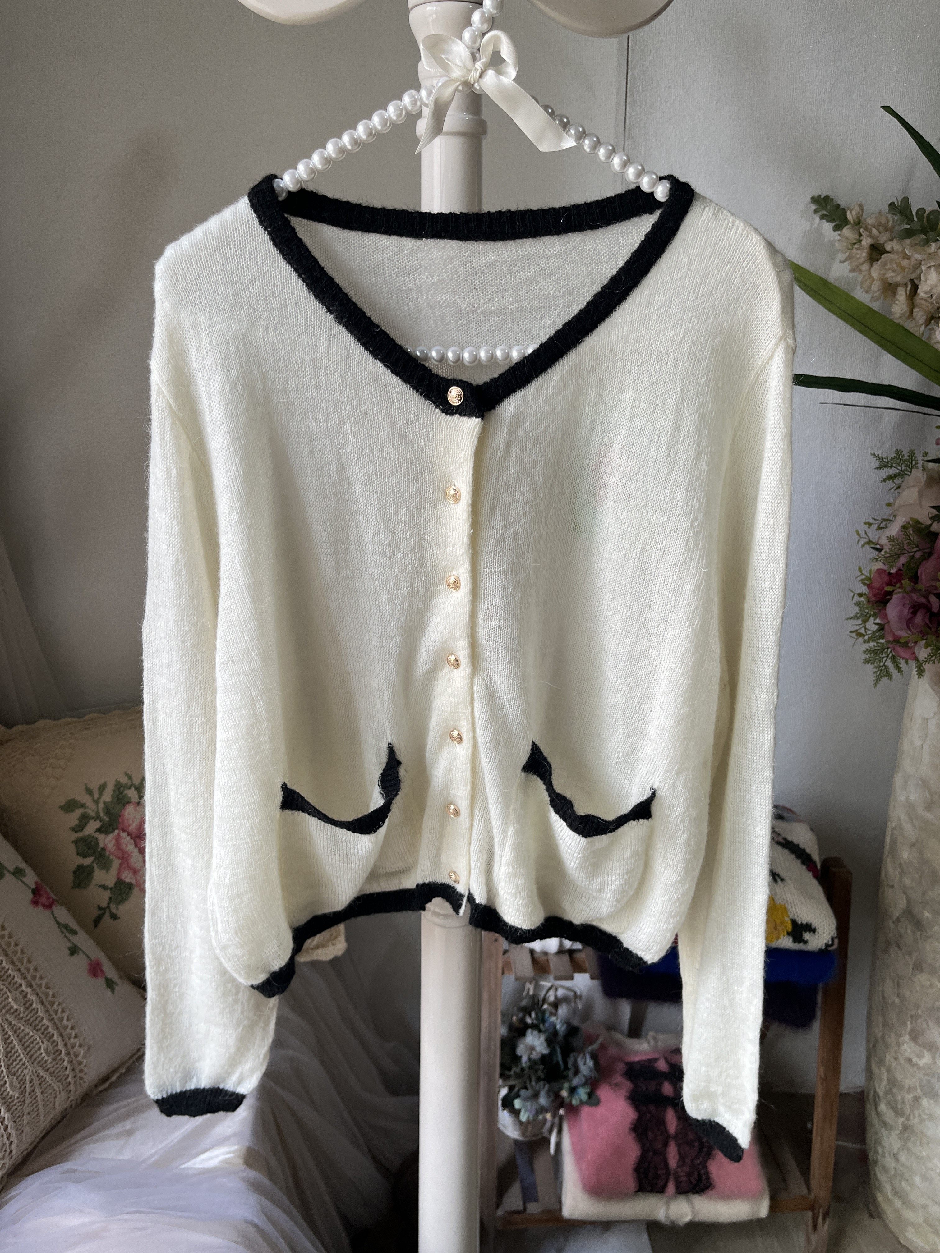 复古毛衣白色V领马海毛开衫羊毛混纺加厚女套头薄款宽松毛衣