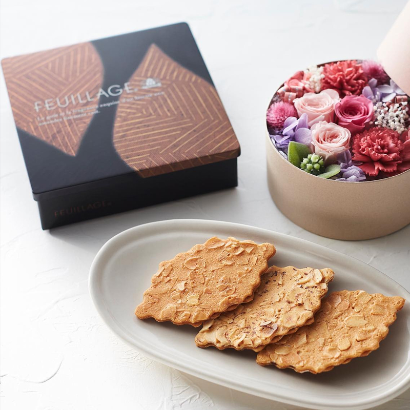 日本MOROZOFF杏仁巧克力饼干礼盒
