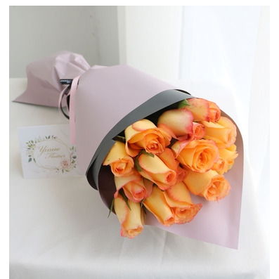 钦州钦南区钦州湾广场香水街江滨豪园鲜花店520速递玫瑰花束