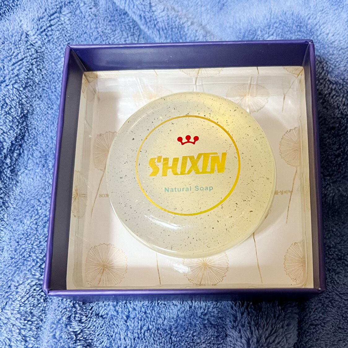 托玛琳纯植物性手工黄金香皂   100克不是丽可的!