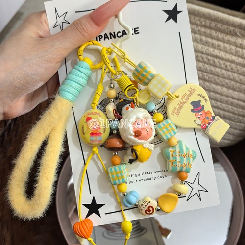 1PANCAKE原创可爱卡通星星人萌粒钥匙扣包挂件手机链情侣生日礼物
