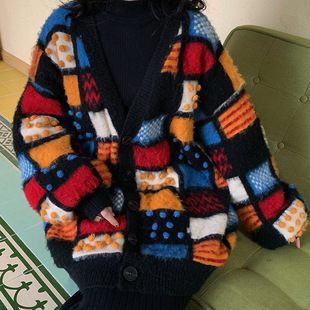 2025秋冬古着V领毛衣女宽松外穿复古慵懒重工彩色格子针织厚外套