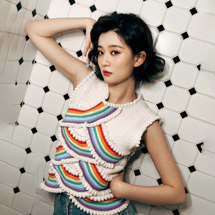 商场同款2026乔欣同款甜美彩虹针织背心女夏季女装设计感小众辣妹