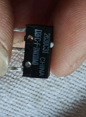 按键进口微动开关 D2FC-F-7N（10M） 鼠-议价