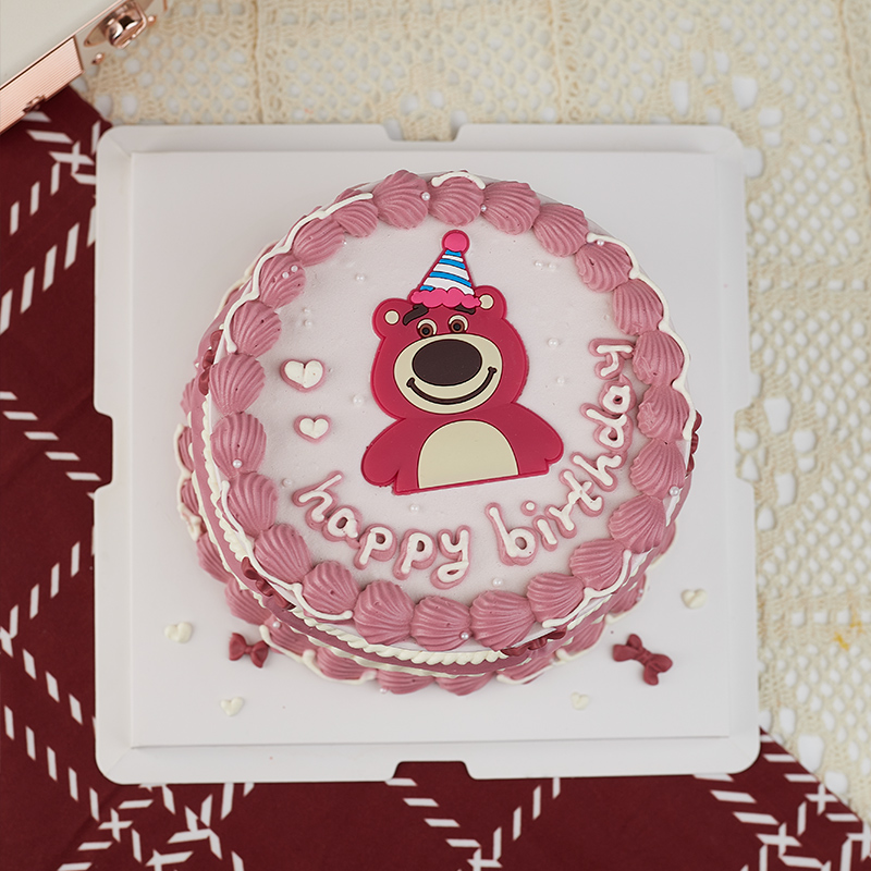 软胶派对帽草莓熊蛋糕装饰摆件