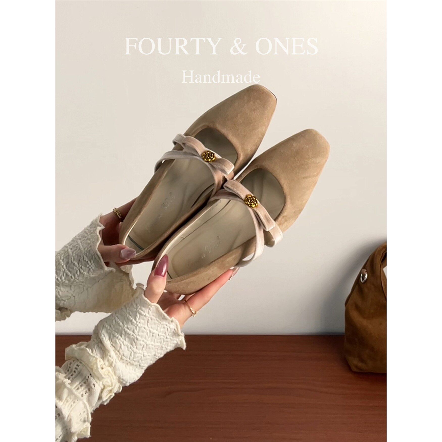 羊皮版~韩式复古风山茶花蝴蝶结玛丽珍鞋女绒面方头粗跟浅口单鞋