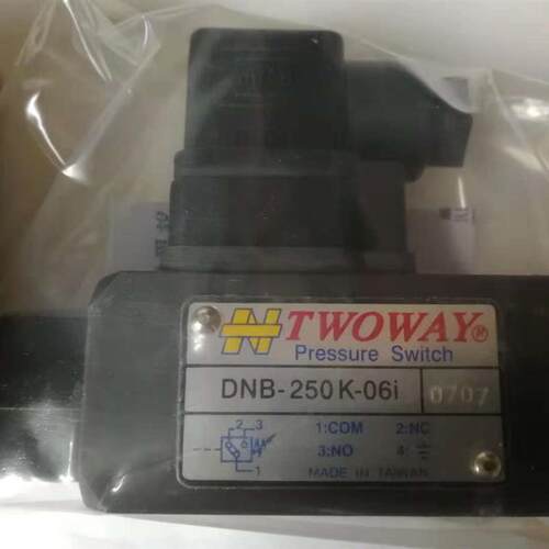 软起动器附件VW3A46102A