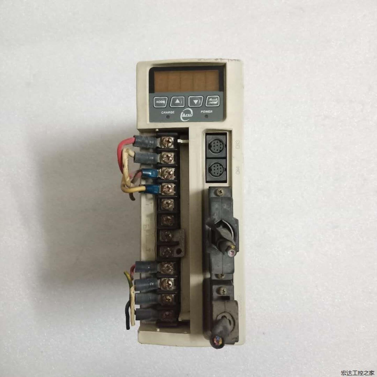 伺服驱动器TSTA20C实拍图