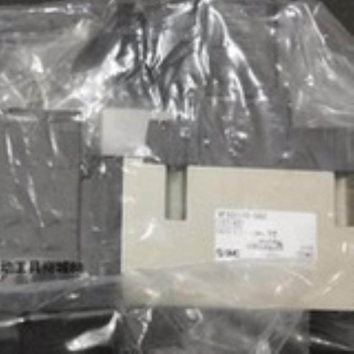 现货  VFS3110R-4DB-02  VFS3110R-4DZ-02   VFS3110R-4EB-03