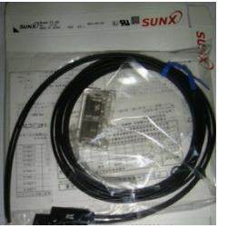 派克PD100PS02SRS5AC00S1000000DY05ADCVA3D0782柱塞泵PV092R