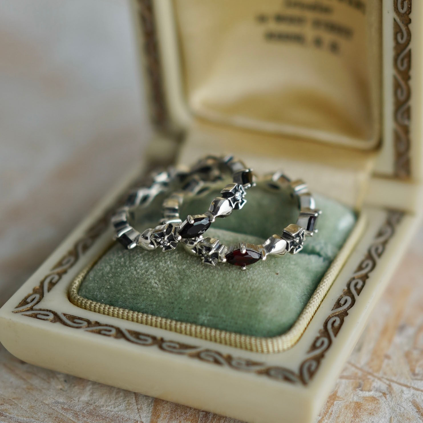 睡莲生生世世 原创设计925纯银无限循环星球马眼元素戒指个性指环